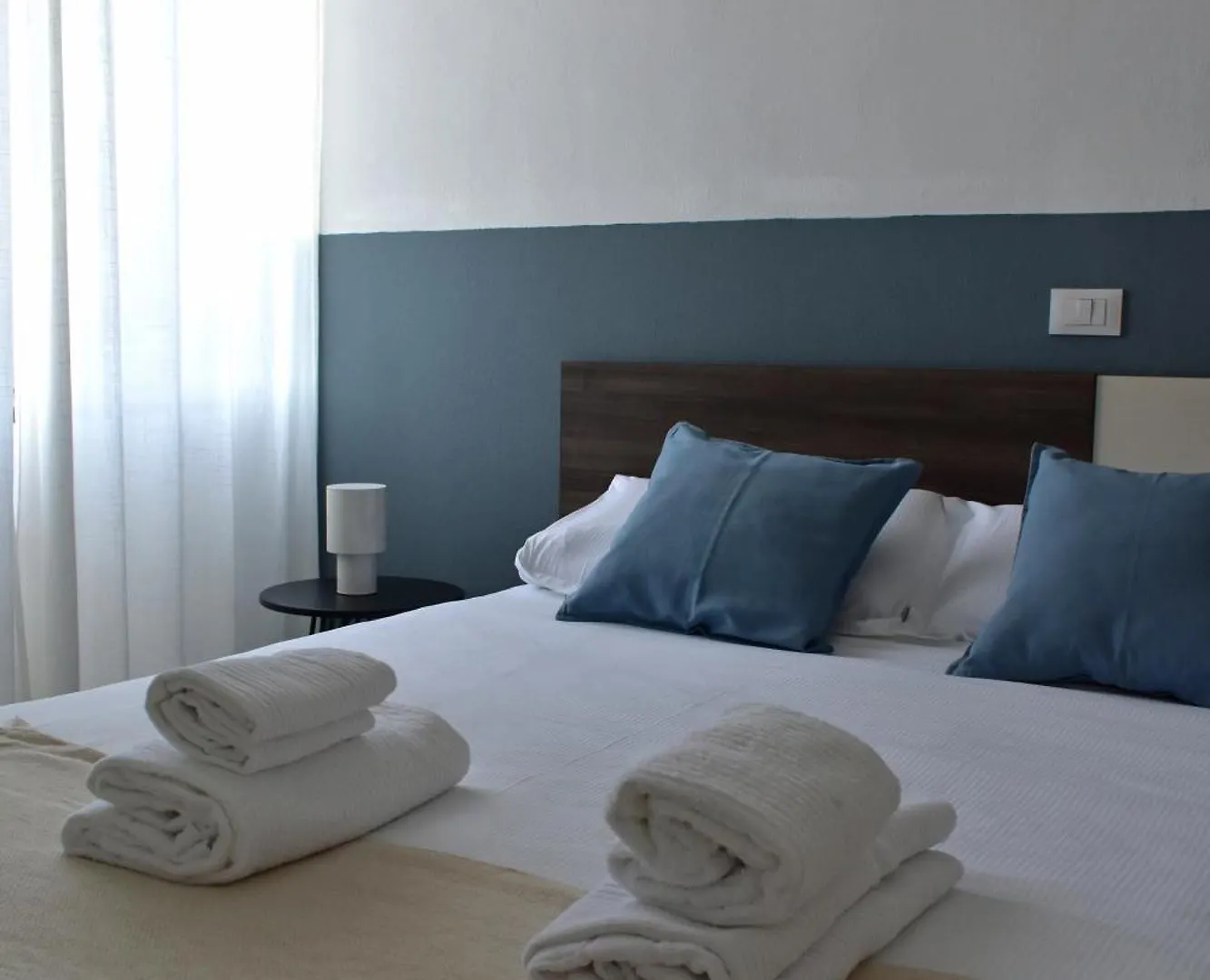 Poggio Al Lago Residence Hotel Sirmione 3*,  Italien