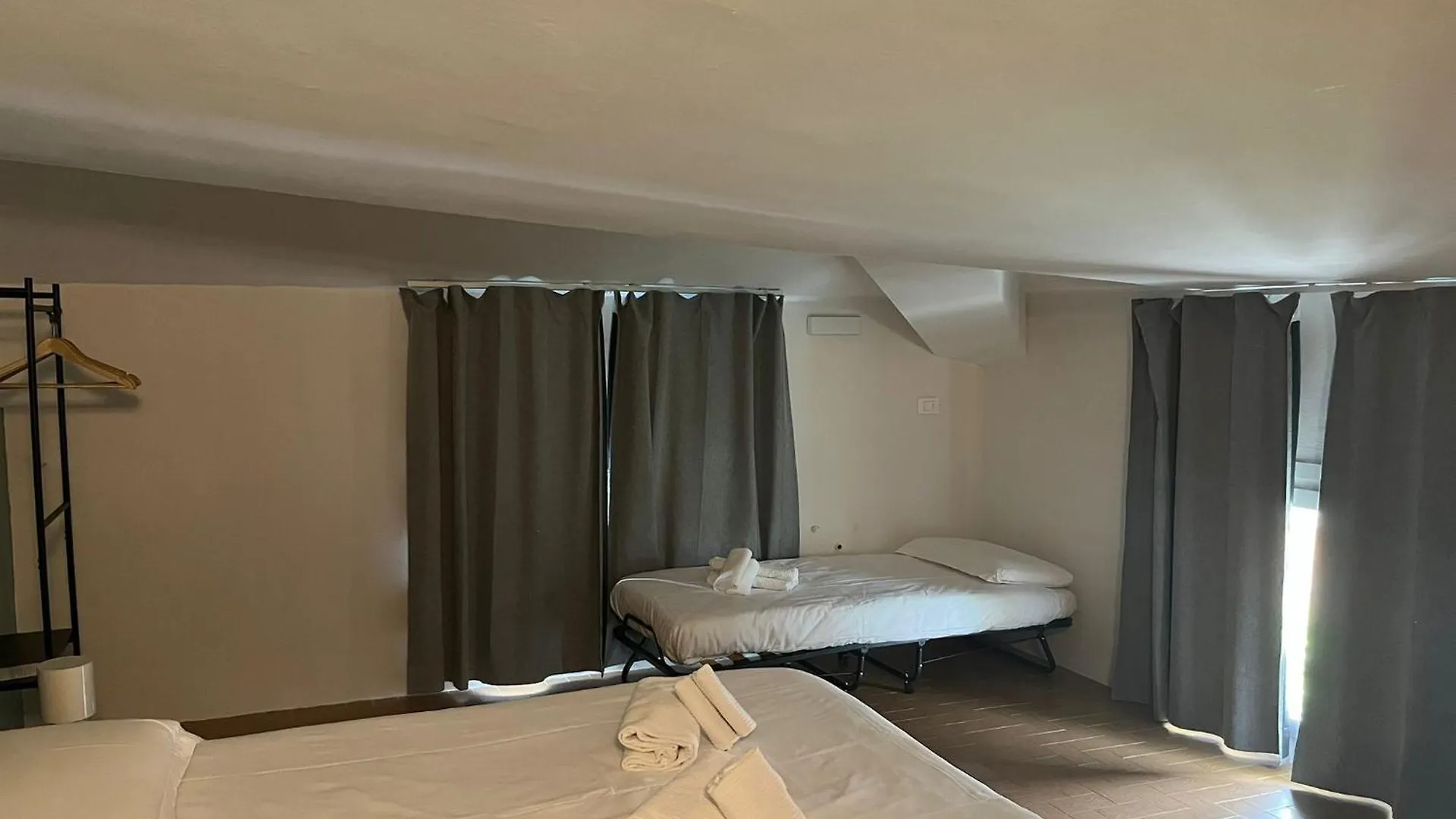 Poggio Al Lago Residence Hotel Sirmione 3*,  Italien